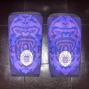 Knee sleeves (Inaka power)